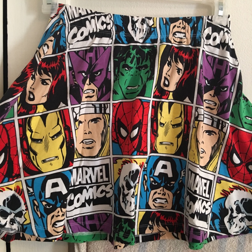 Marvel Skater Skirt Medium